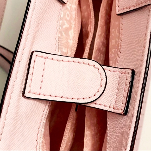 Kate Spade 💖 Milton Lane Saffiano small lanie 💞 - Picture 7 of 7